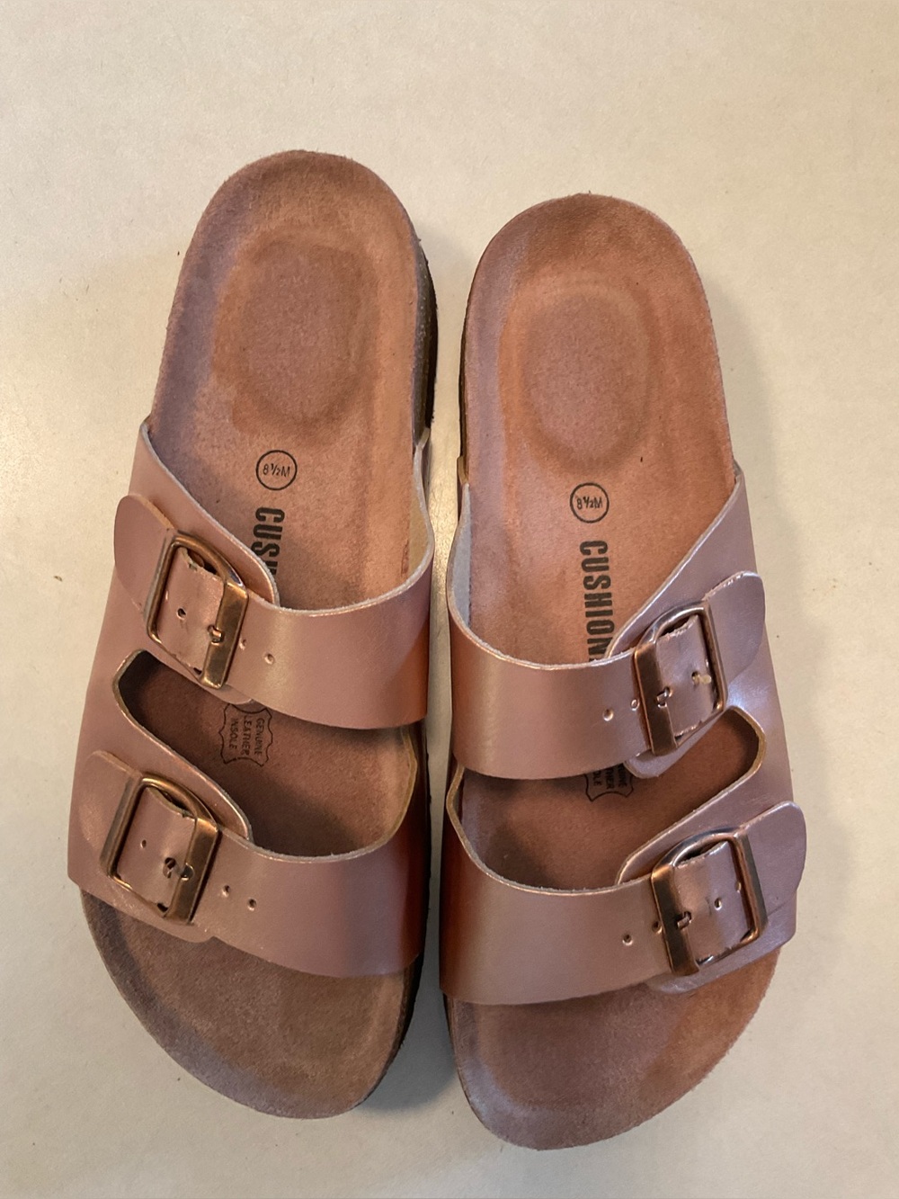 Cushionaire Lane Cork Footbed Sandals Genuine Suede Footbed & Arch Support